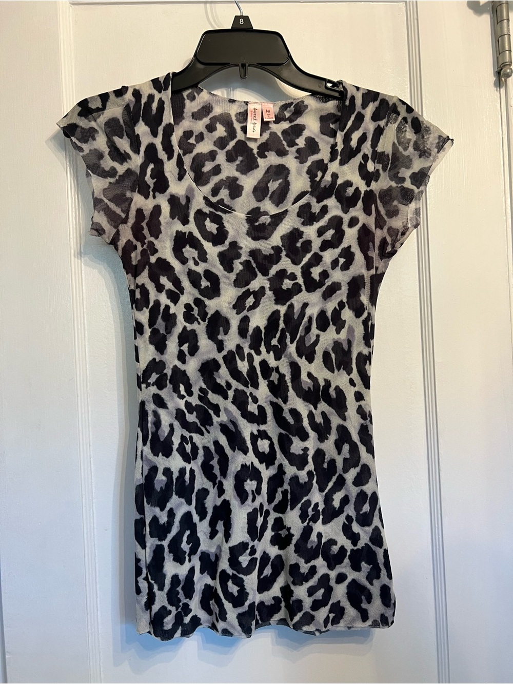 Sweet Pea by Stacy Frati Leopard Print Scoop Neck Mesh Top- womens medium